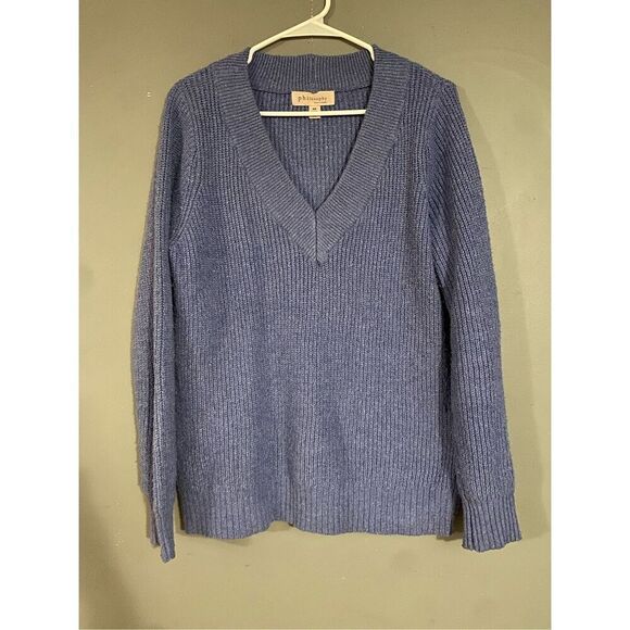 Philosophy Light Blue Purple Pointelle Sleeve V-Neck Sweater Size Medium - Picture 1 of 5